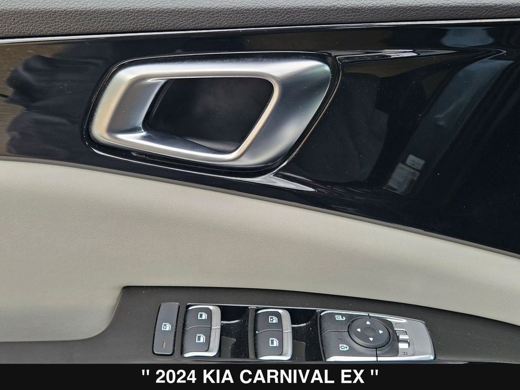 2024 Kia Carnival EX