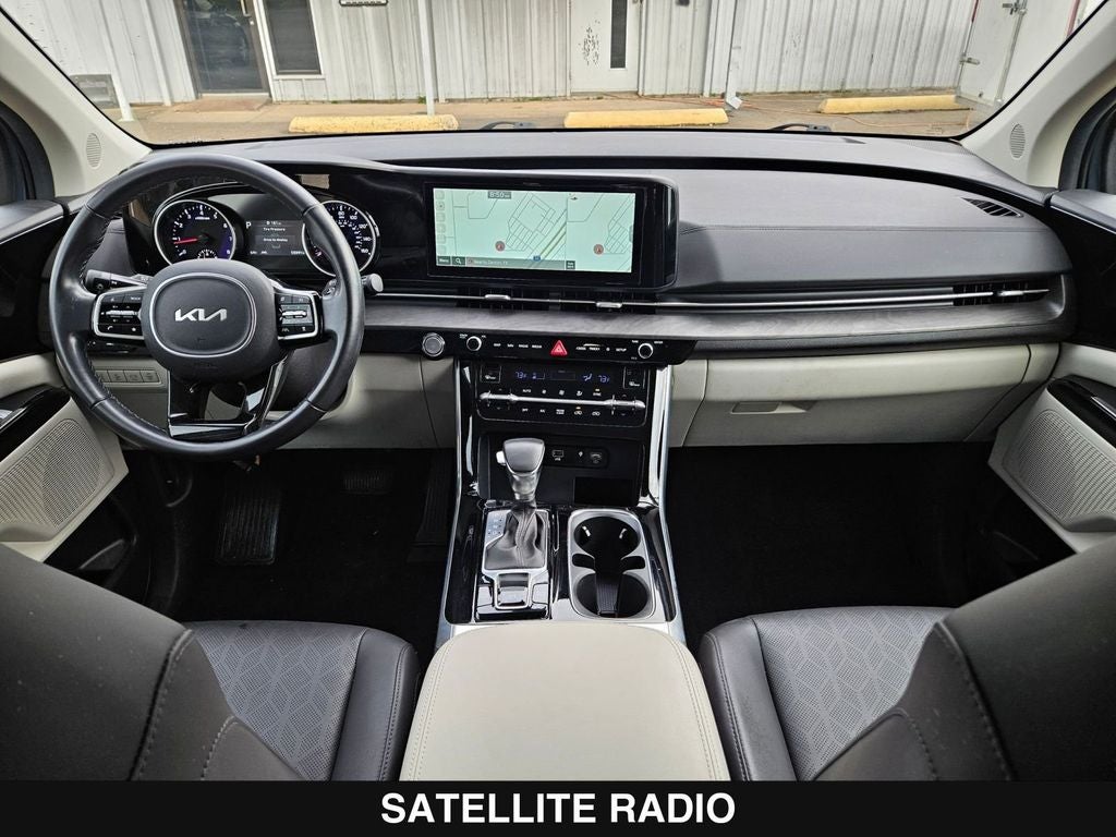 2024 Kia Carnival EX
