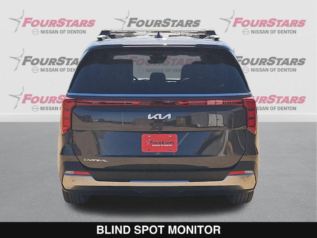2025 Kia Carnival SX