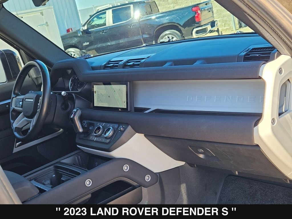 2023 Land Rover Defender 110 S