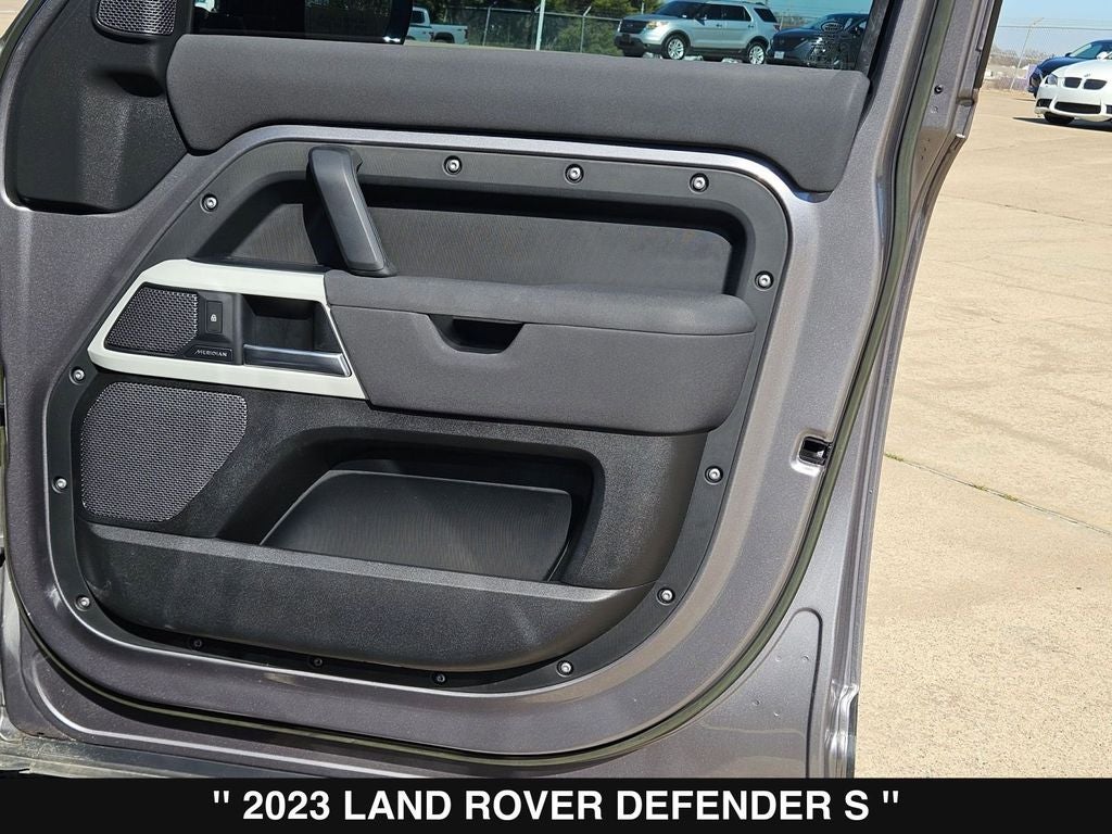 2023 Land Rover Defender 110 S