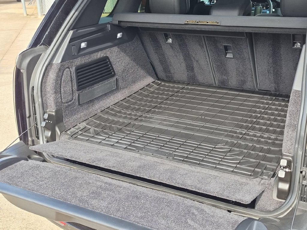 2024 Land Rover Range Rover SE