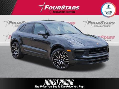 2022 Porsche Macan Base