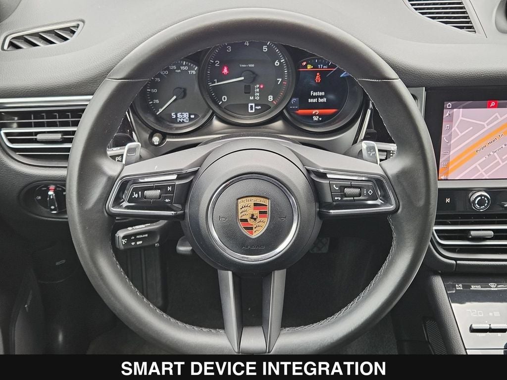 2022 Porsche Macan Base