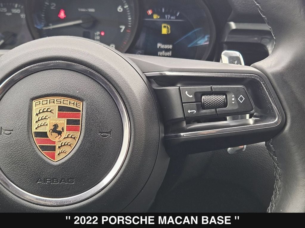 2022 Porsche Macan Base