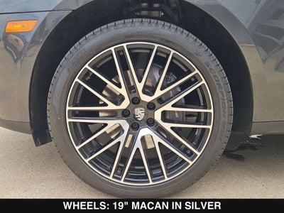 2022 Porsche Macan Base