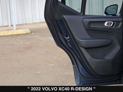 2022 Volvo XC40 R-Design