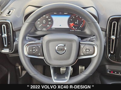 2022 Volvo XC40 R-Design