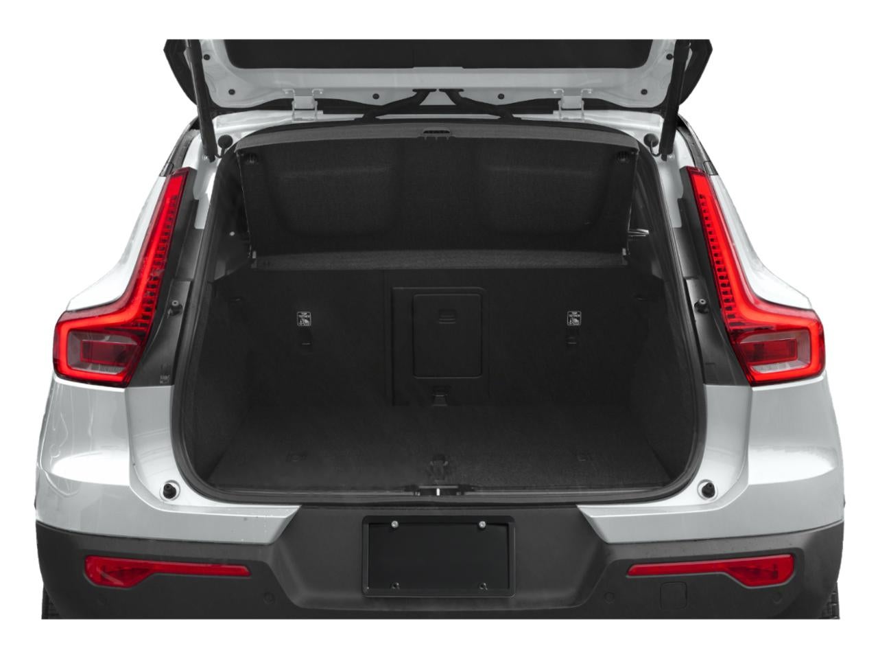 2022 Volvo XC40 R-Design