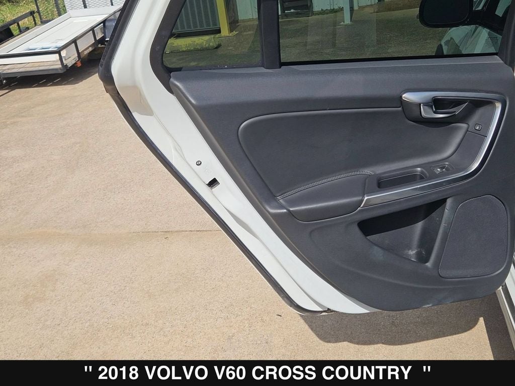 2018 Volvo V60 Cross Country T5