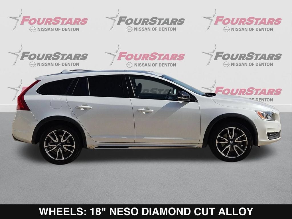 2018 Volvo V60 Cross Country T5