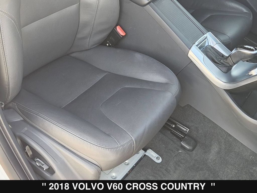 2018 Volvo V60 Cross Country T5