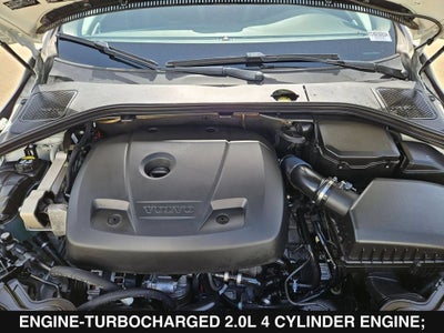 2018 Volvo V60 Cross Country T5