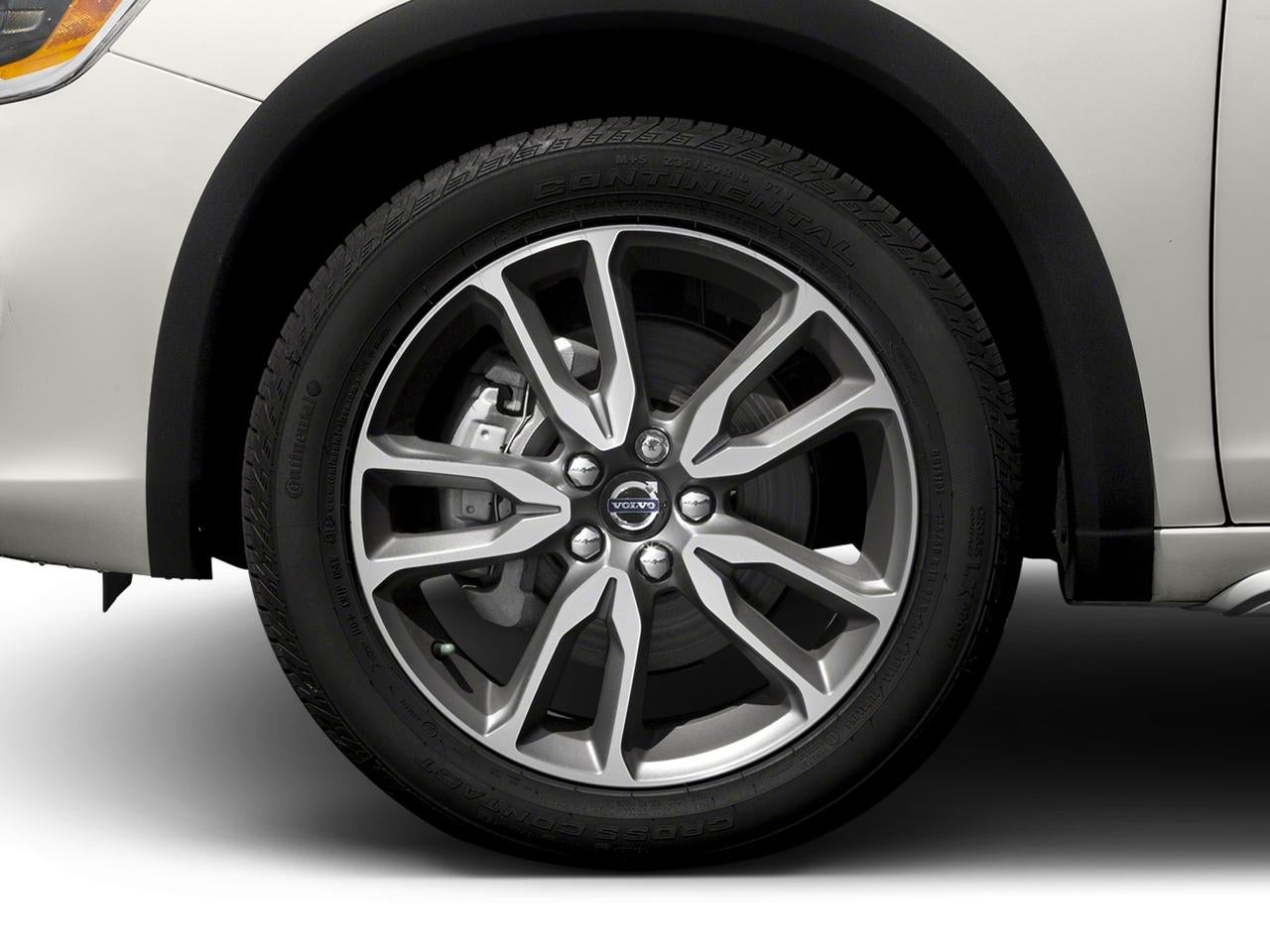 2018 Volvo V60 Cross Country T5