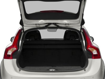 2018 Volvo V60 Cross Country T5