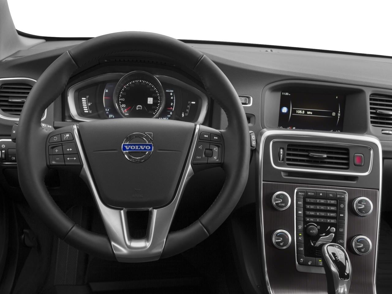 2018 Volvo V60 Cross Country T5