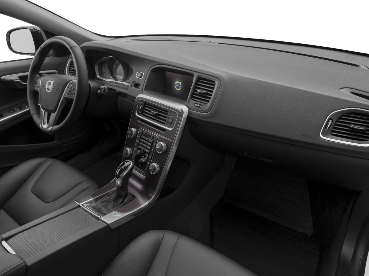 2018 Volvo V60 Cross Country T5