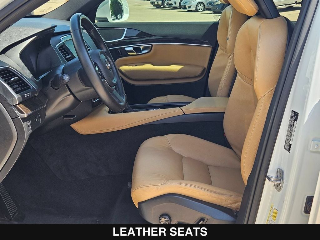 2018 Volvo XC90 T6 Momentum