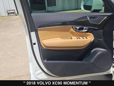 2018 Volvo XC90 T6 Momentum
