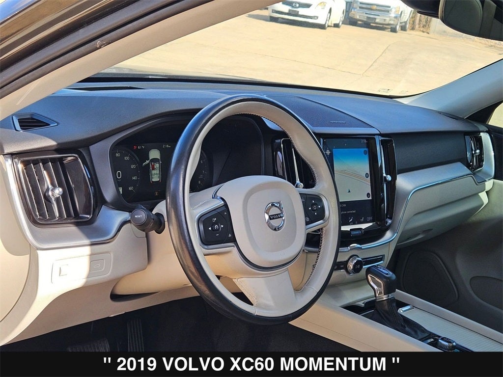 2019 Volvo XC60 T6 Momentum