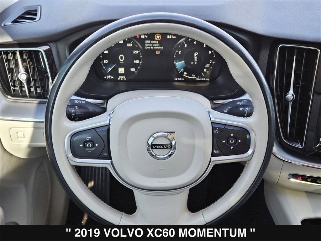 2019 Volvo XC60 T6 Momentum