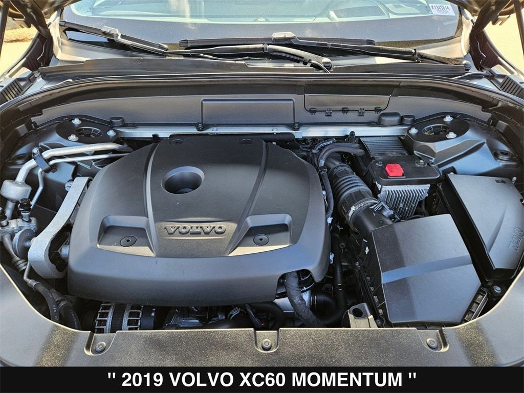 2019 Volvo XC60 T6 Momentum