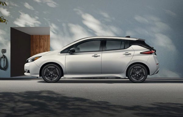 Four Stars Nissan in Corinth TX